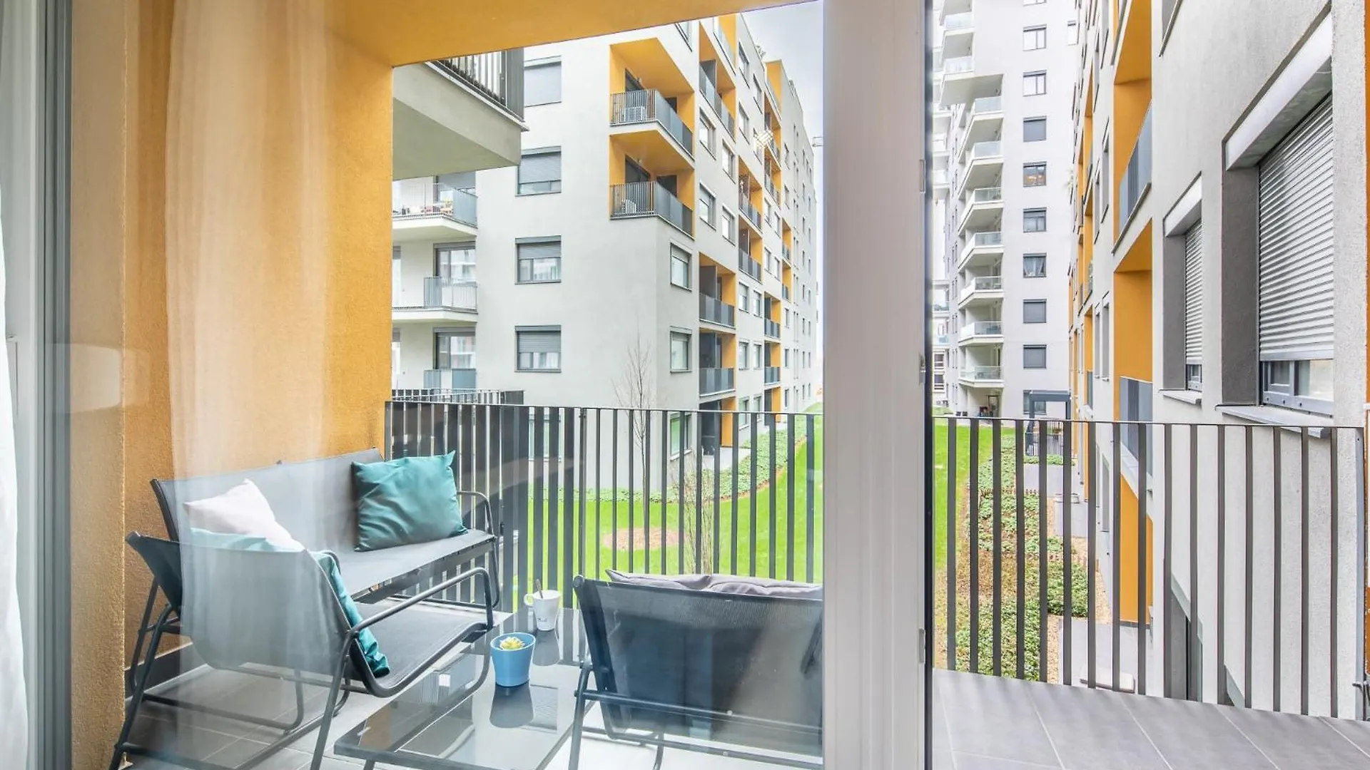 Balcony - Sunny - Modern Daire Budapeşte